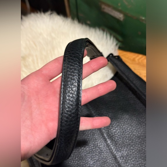 Rebecca Minkoff Unlined Feed Bag Black Leather - Picture 7 of 11